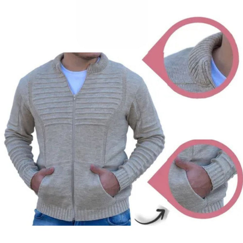 Cardigan Masculino em Tricot com Zíper Frontal e Bolsos